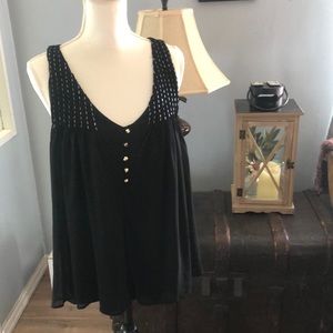 Daytrip Ladies Sleeveless Blouse